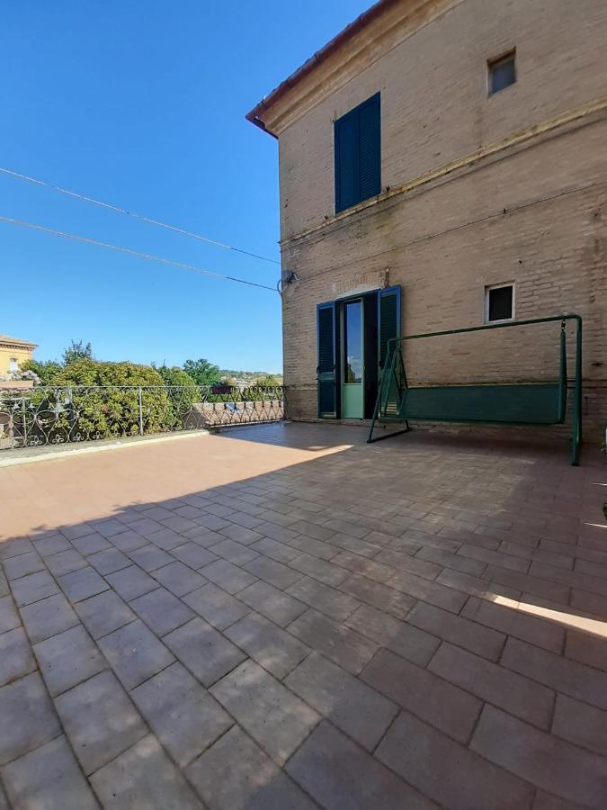 Ferienwohnung Palazzo Tuemi Castelplanio Exterior foto